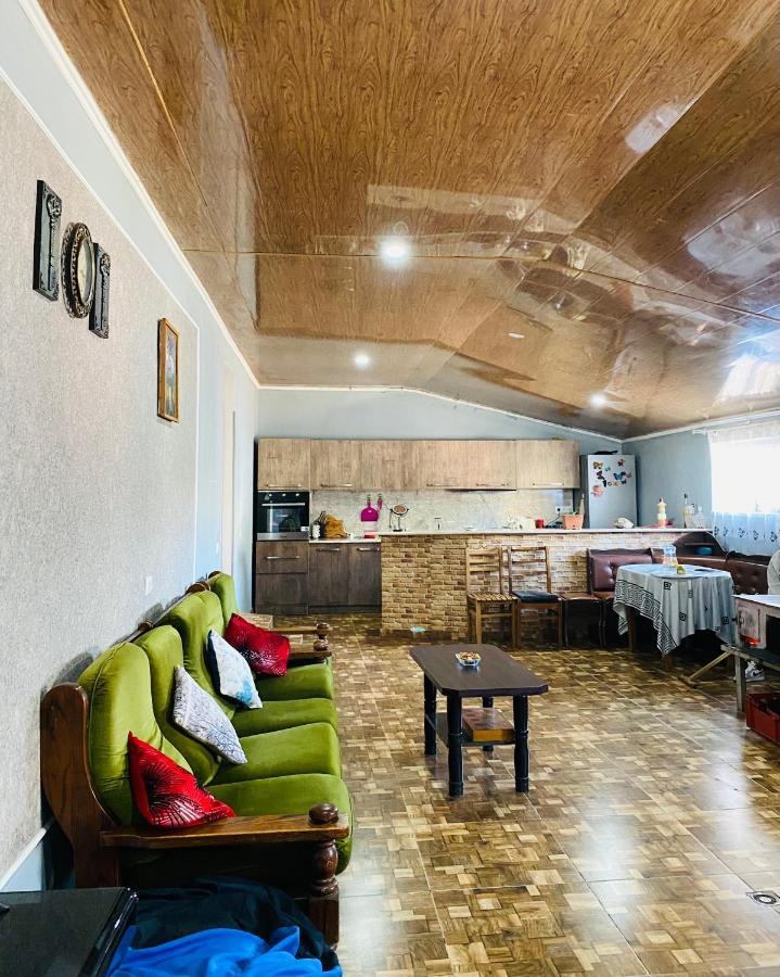 Udabno Mamuka'S Guesthouse מראה חיצוני תמונה