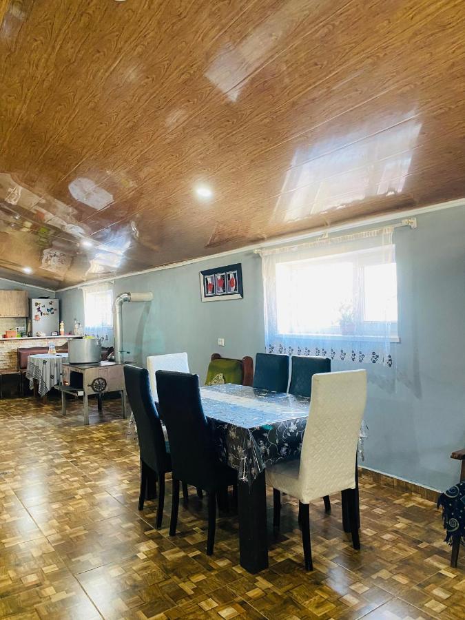 Udabno Mamuka'S Guesthouse מראה חיצוני תמונה